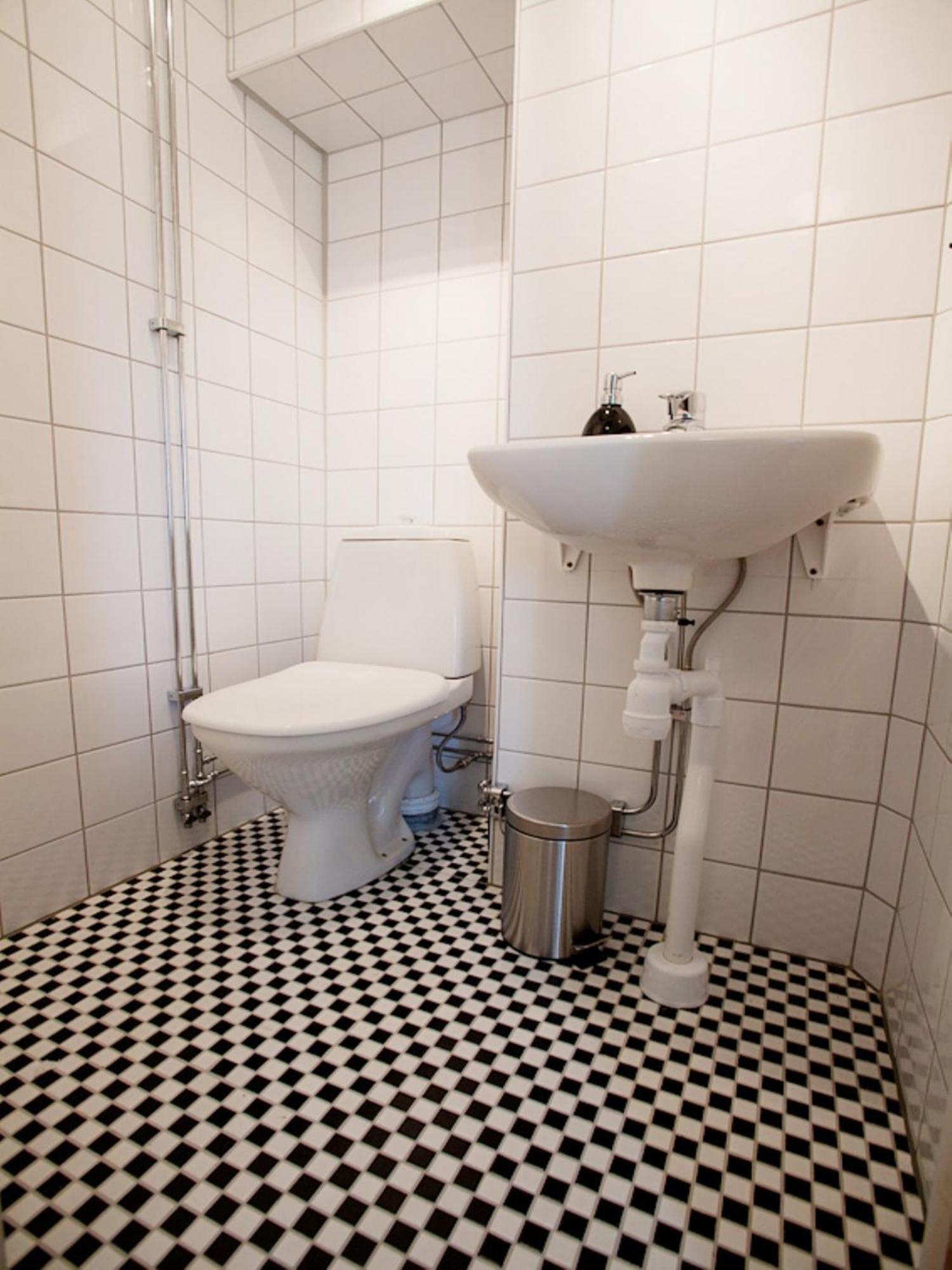 Uddens Bed & Breakfast Panzió Öregrund Kültér fotó